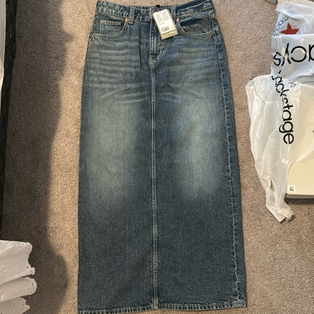 h&m jean skirt